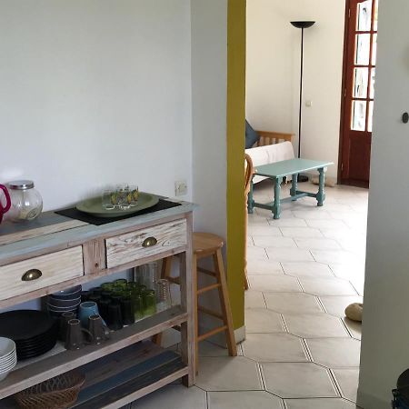 Case A Lili, Joli Haut De Villa Face A La Mer Dans Le Bourg. 豪特尔 外观 照片