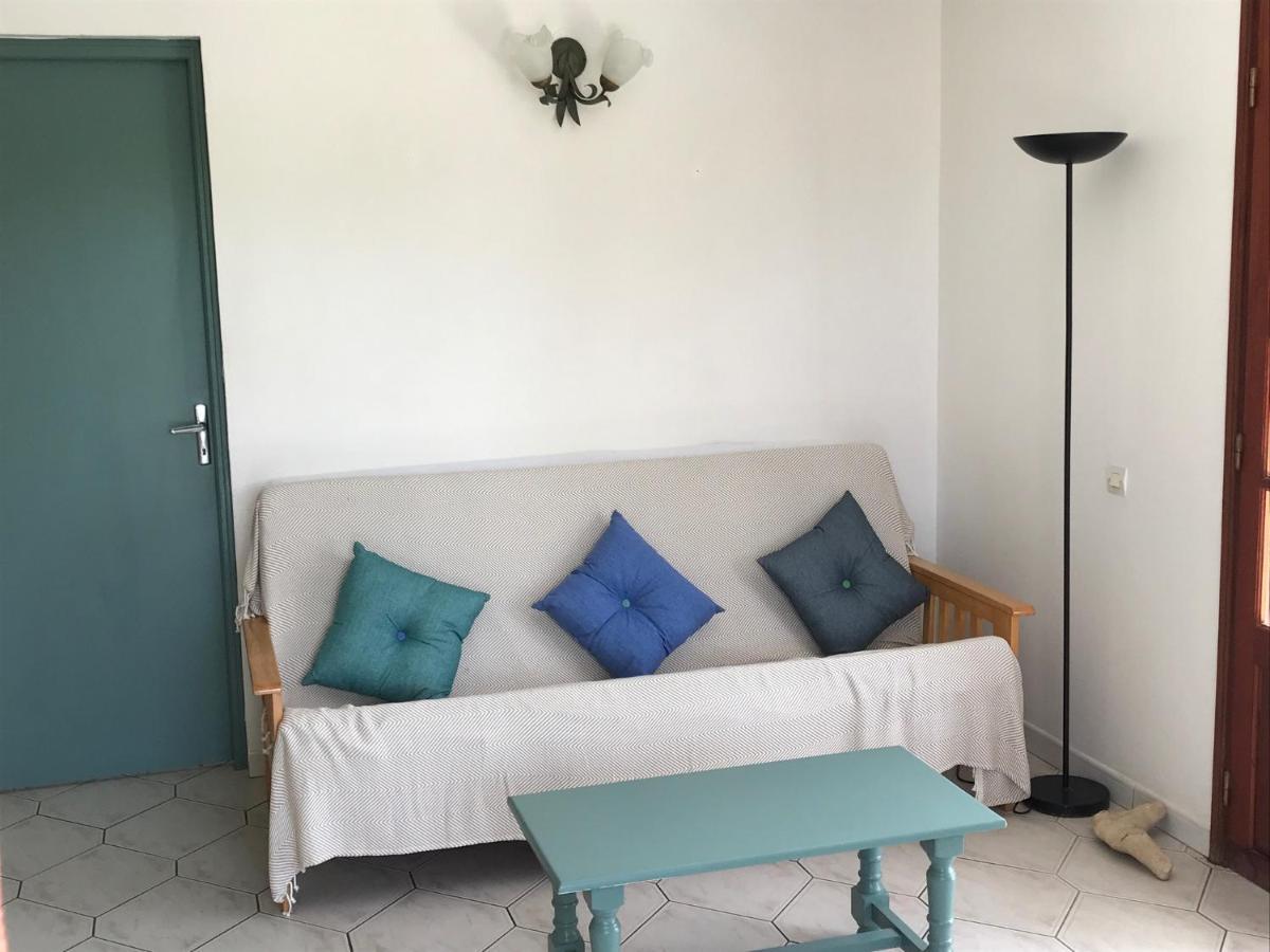 Case A Lili, Joli Haut De Villa Face A La Mer Dans Le Bourg. 豪特尔 外观 照片